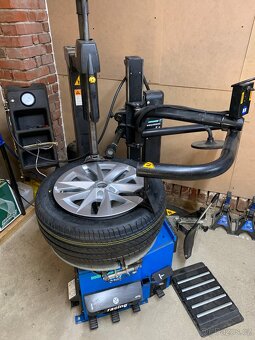 Hofmann Geodyna 7600P + Monty 3300 Racing GP pro pneuservis - 10