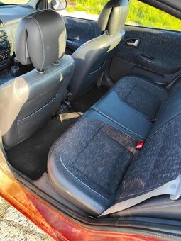 Renault Megane 1.4 70kw - 10