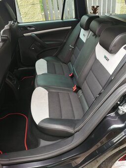 Škoda Octavia RS FL kombi 2.0 TSI (CCZA) 147kW - 10