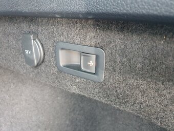 VW Passat B8 Variant 2.0TDI 147kW DSG ACC - záruka Autodraft - 10