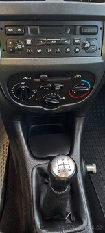 Peugeot 206sw 1.4HDI tažné zařízení,klimatizace - 10