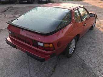 Porsche 924 Turbo / 2.0 110 kW - 10