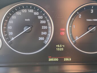 BMW X5 xDrive30d - 10
