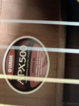Prodám kytaru Yamaha APX 500 BL - 10