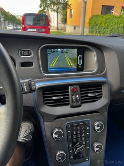 Volvo V40 D2, servis Volvo, nezávislé topení, panorama - 10