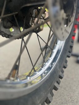 Yamaha DT 125LC - 10