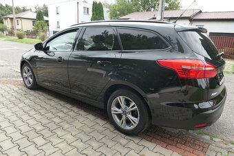 FORD FOCUS COMBI NOVY MODEL 2016 ,EXTRA VYBAVA. - 10