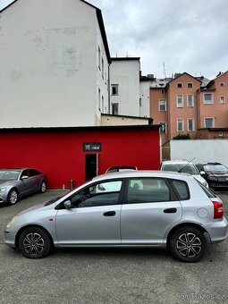 Honda Civic, 1.4i 66kW Ojeté, 2001, 225 075 km Cena za 25000 - 10