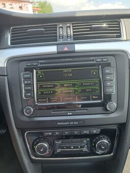Škoda Superb, 2.0 TDI Combi Elegance Jen 134tkm - 10
