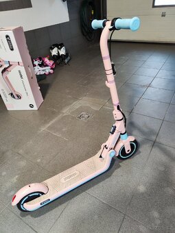 Dětská elektrická koloběžka ninebot zing 8 - 10