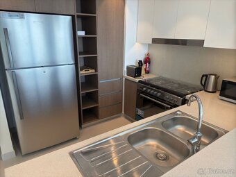 Luxusní apartmán s výhledem na vodu a park – Dubai Creek Har - 10
