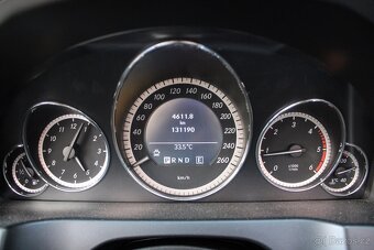 Mercedes-Benz E trieda Kabriolet 220 CDI Blue A/T - 10