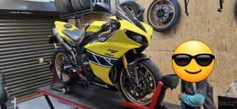 Yamaha YZF-R1 TCS 2014 RN22 - 10