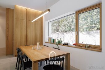 Luxusní bungalov 7+kk v Praze 6 – jedinečná nabídka, která n - 10