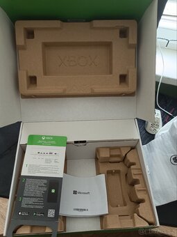 Xbox series s 512gb - 10