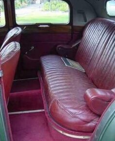 Jaguar Mark IV - 10