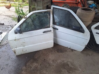 Prodám náhradní díly na Seat Toledo rok výroby 1995 - 10