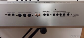 Roland Fantom X8 - 10