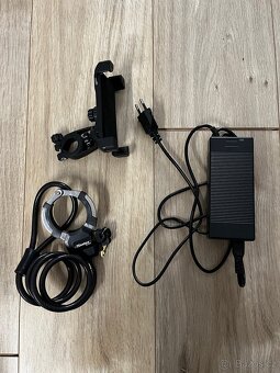 Elektrická koloběžka MS ENERGY E-21 černá - 10