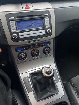 Volkswagen Passat - 10
