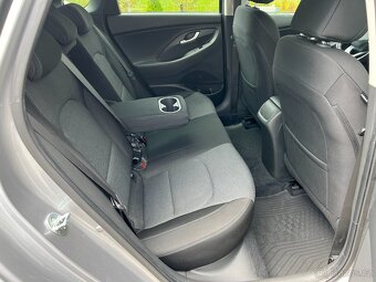 Hyundai i30 1.5T-Gdi 117kW MildHyb Smart - 10