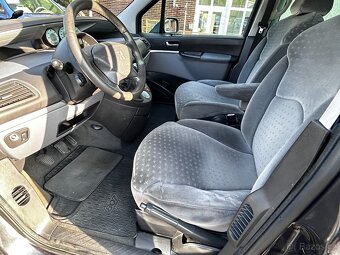 Peugeot 807 2.2 HDI - 10