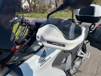 Honda VFR 800 X crossrunner - 10