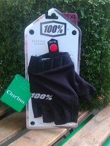 EXCEEDA - 100% krátké gelové rukavice Black, vel: XL - 10