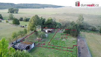Prodej stavebního pozemku 1.810 m2 - Vroutek - 10