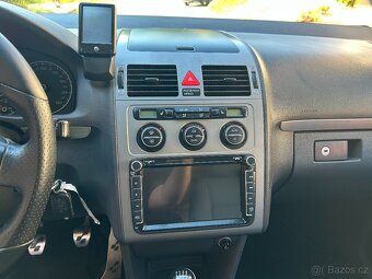 VW Touran 2.0 TDI - 10