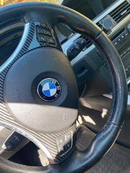 BMW 320 i kombi Panoramatická střecha - 10