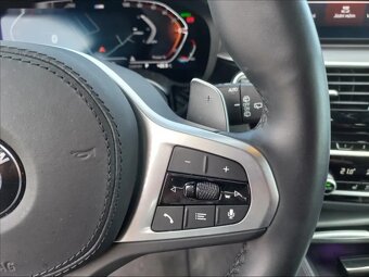 BMW Řada 5, 530d Touring xDrive M-paket - 10