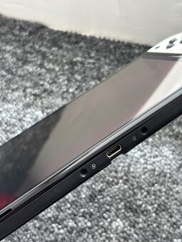 Nintendo Switch Oled - 10