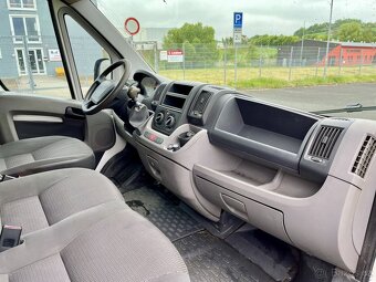 Citroën Jumper 2.2 HDi, 2010, 1. majitel, koupeno v ČR - 10