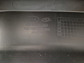 styling kit (dekorační kit) zadní Kia Cee'd xR P83001H050A - 10