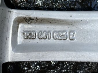 Original ALU kola VW Mallory 18" 8J ET41 pneu 225/40/R18 - 10