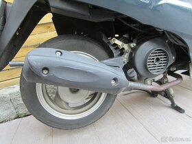 Skútr Kentoya 50 Zoom 4 takt, najeto jen 4800 km, r.v..2008 - 10