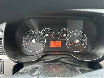 Fiat punto, 1.4 benzin, 2008, dobry stav - 10