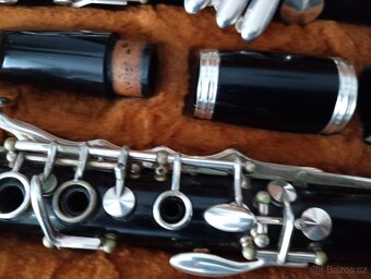 Prodám B Klarinet  luxus  Special. Amati - 10