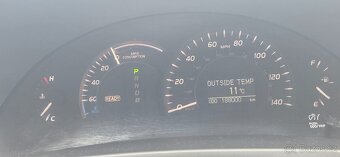 Camry Hybrid - 10