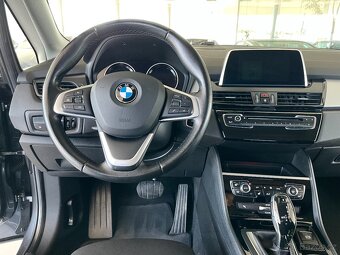 BMW 218d Aut,SPORT,LED,KeyLess - 10