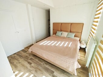 Prodej bytu 3+kk 96 m² s vlastní zahradou - 10