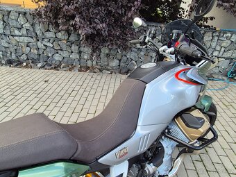 Moto Guzzi Mandello V100S 2023 - 10