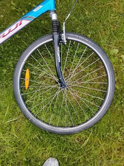 2 jízdní kola FUJI Nevada + KTM Life Track – použité, na díl - 10