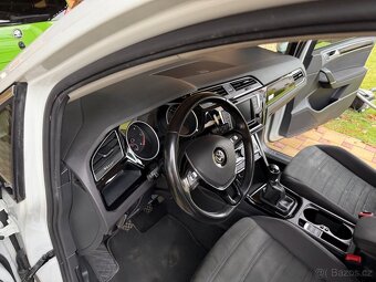 VW Touran 2.0 TDI 110 kW, Highline - 10