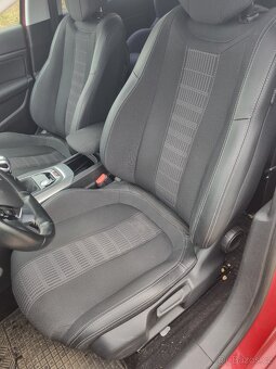 Peugeot 308 sw 1.2 puretech 130k - 10