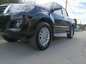 toyota Hilux 3.0  4x4 manuál ✅✅✅ - 10