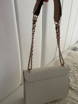 Guess kabelka nova - 10