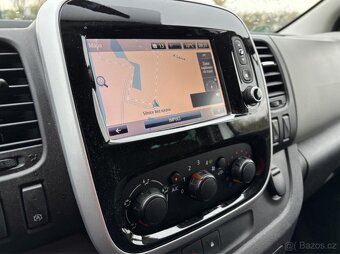 Renault Trafic 1.6 DCi LONG 9 míst - 10