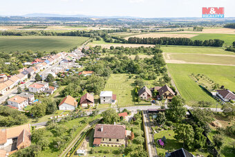 Prodej pozemku k bydlení, 1801 m², Veselíčko - 10